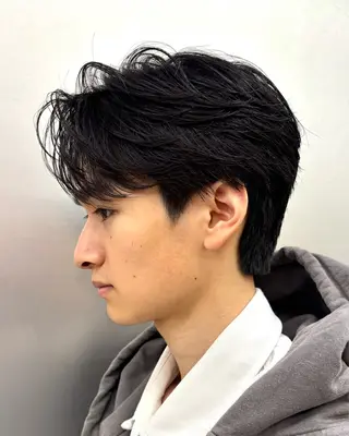 メンズ kalm所属・横浜/センターパート /takumiのヘアスタイル