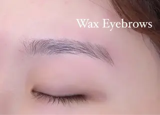 アイブロウ ᴘʟᴀᴛɪɴᴜᴍ ᴅᴏʟʟえば🫧のマツエク・マツパデザイン