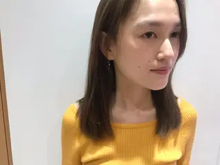 セミロング カラー 宮永 れいなのヘアスタイル