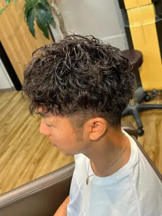 ショート メンズ arika オケシ　リョウダイのヘアスタイル