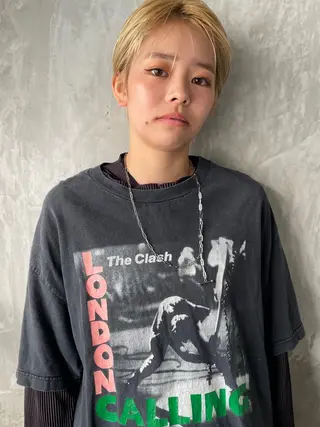 ショート カラー さの あやねのヘアスタイル