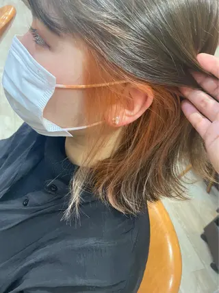 ショート カラー 中川 湖稀のヘアスタイル