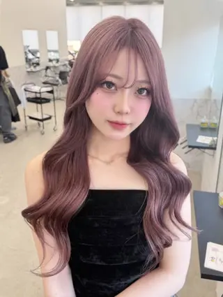 ロング カラー ヘアアレンジ GO TODAY シェアサロン 原宿本店所属・原宿ハイトーンカラー 🌼みるい🌼のヘアスタイル