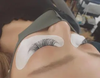 マツエク・マツパ SESUNNY セサ二ー　SAYAのマツエク・マツパデザイン