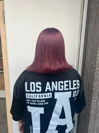 ショート ブリーチカラー HAZUKI🦖のヘアスタイル