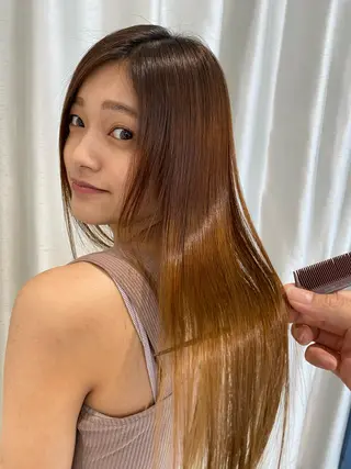 ロング 中谷 明日香のヘアスタイル