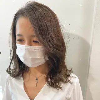 ミディアム カラー ブリーチなしで透け感 暖色カラーボブaoiのヘアスタイル