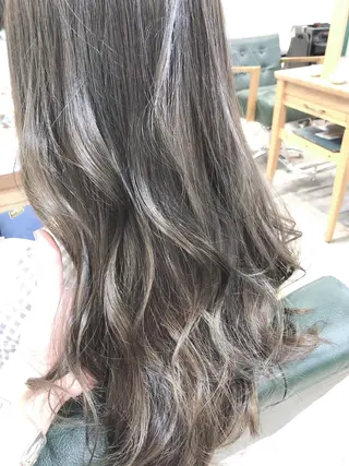 セミロング 菊池 貢平のヘアスタイル
