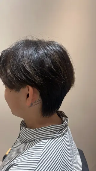 メンズ 透明感カラー/顔周り カット🎀ヒラバルのヘアスタイル