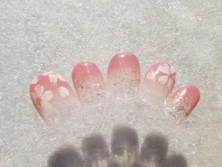 ショート ネイル 吉祥寺🌟 ネイルフロンティアのネイルデザイン