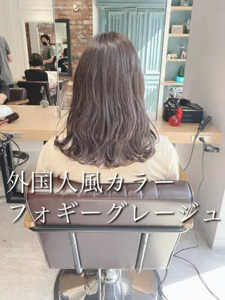 セミロング カラー 艶髪カラー 渡辺岳也のヘアスタイル