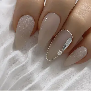 ネイル EMI ANA.CHUOのネイルデザイン