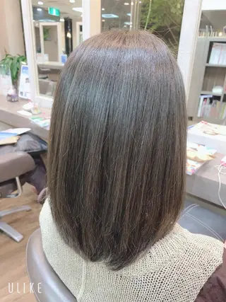 ミディアム カラー ecru🕊️堀内 眞帆のヘアスタイル