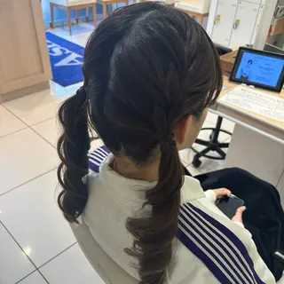 ロング ヘアアレンジ 宮永 璃沙のヘアスタイル