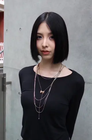 ミディアム カラー レイヤーカット /ハイトーンchaoのヘアスタイル