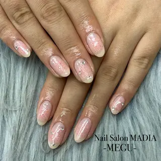 ネイル MADIA藤沢所属・MADIA MEGUのネイルデザイン