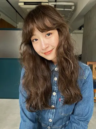 ロング カラー 暖色・パーマ 🌼クニトウメイのヘアスタイル