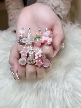 ネイル ANH NAIL ゴテゴテ専門店💎のネイルデザイン