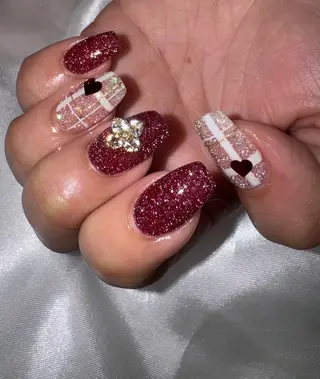 ネイル Re'VIELISS所属・Mai .のネイルデザイン