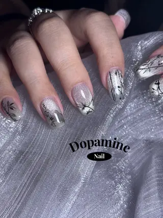 ネイル Dopamine nail 新人のネイルデザイン