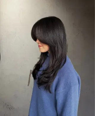 ロング 🇺🇸海外レイヤー yunoのヘアスタイル