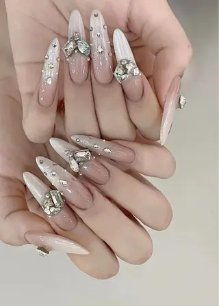 ネイル 清水 吹雪のネイルデザイン