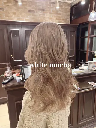 ロング 🧡ミルクティー/ レイヤー🧡ショウナのヘアスタイル