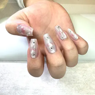 ネイル MoMo Nail所属・MoMo Nail 新大久保のネイルデザイン
