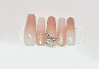 ミディアム 高橋みい 【Jrネイリスト】のネイルデザイン