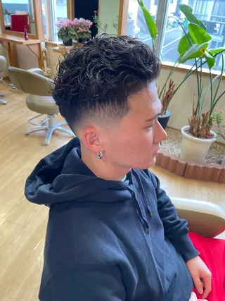 ショート パーマ メンズ 美容室SAKURA所属・SAKURA 匠  Takumiのヘアスタイル