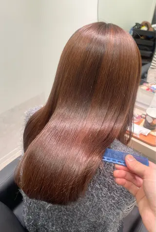 セミロング 東梅田エリアカラー ヘアセットNo. 1のヘアスタイル