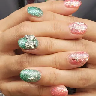 ネイル MOM 原宿店所属・MoM マムネイル原宿のネイルデザイン