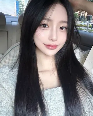 ロング カラー 莉乃/縮毛矯正/髪質 改善/艶カラーのヘアスタイル