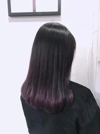 セミロング カラー 鈴木 咲輝のヘアスタイル