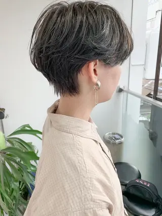 ショート パーマ ショート/レイヤー なら石井知希のヘアスタイル