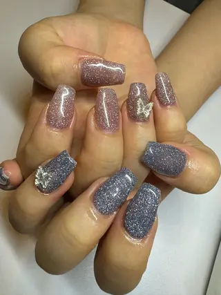 ネイル 濱岡 咲のネイルデザイン