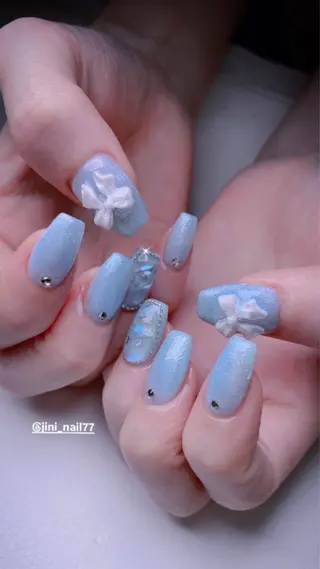 ネイル JINI NAIL所属・ジニ ネイルのネイルデザイン