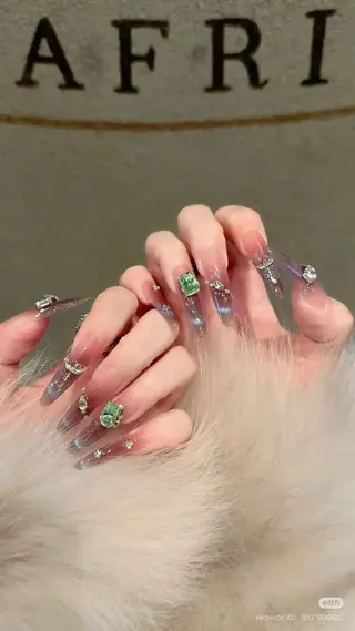 ネイル ちごみ Novaのネイルデザイン