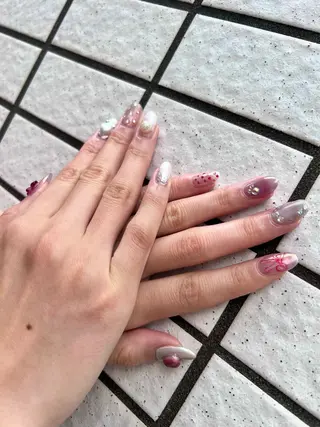 ネイル 金 柚嬉のネイルデザイン