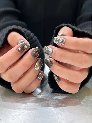 ネイル オシャレデザイン 🧺🪽/SHUNOのヘアスタイル