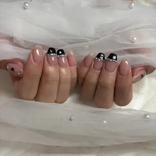 ネイル Raviy 渋谷所属・Raviy Yuiのネイルデザイン