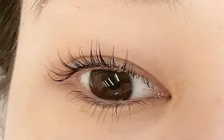 マツエク・マツパ まつげエクステ・パーマ・眉専門店｜デイズ所属・まつ毛・眉毛専門店 DAYS青葉台の眉毛・アイブロウイメージ