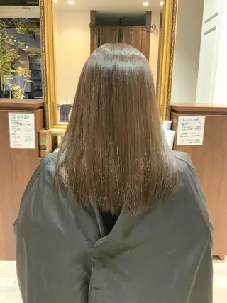 セミロング 🌿ストレート🌿 髪質改善☘️シュウヤのヘアスタイル