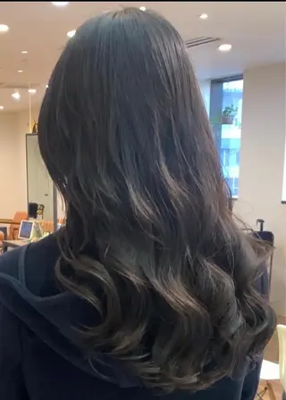 ロング パーマ 古沢 新のヘアスタイル