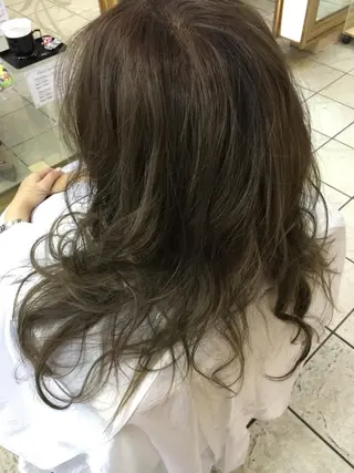 セミロング ロング カラー 溝口 和弘のヘアスタイル