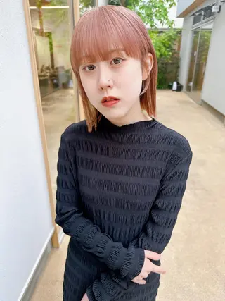 ショート カラー 中山 まどかのヘアスタイル