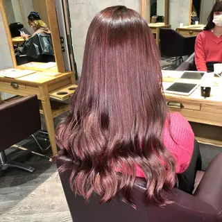 ロング 🦄艶カラー×韓国 NANA💎🐬のヘアスタイル