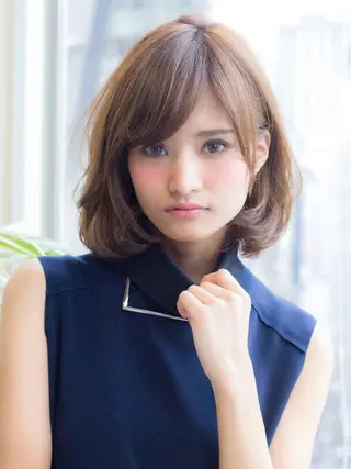 ミディアム Toiro 中目黒のヘアスタイル