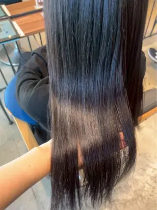 ロング 長與 夕夏のヘアスタイル