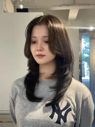 セミロング カラー 透明感/レイヤー カット🎀マコのヘアスタイル